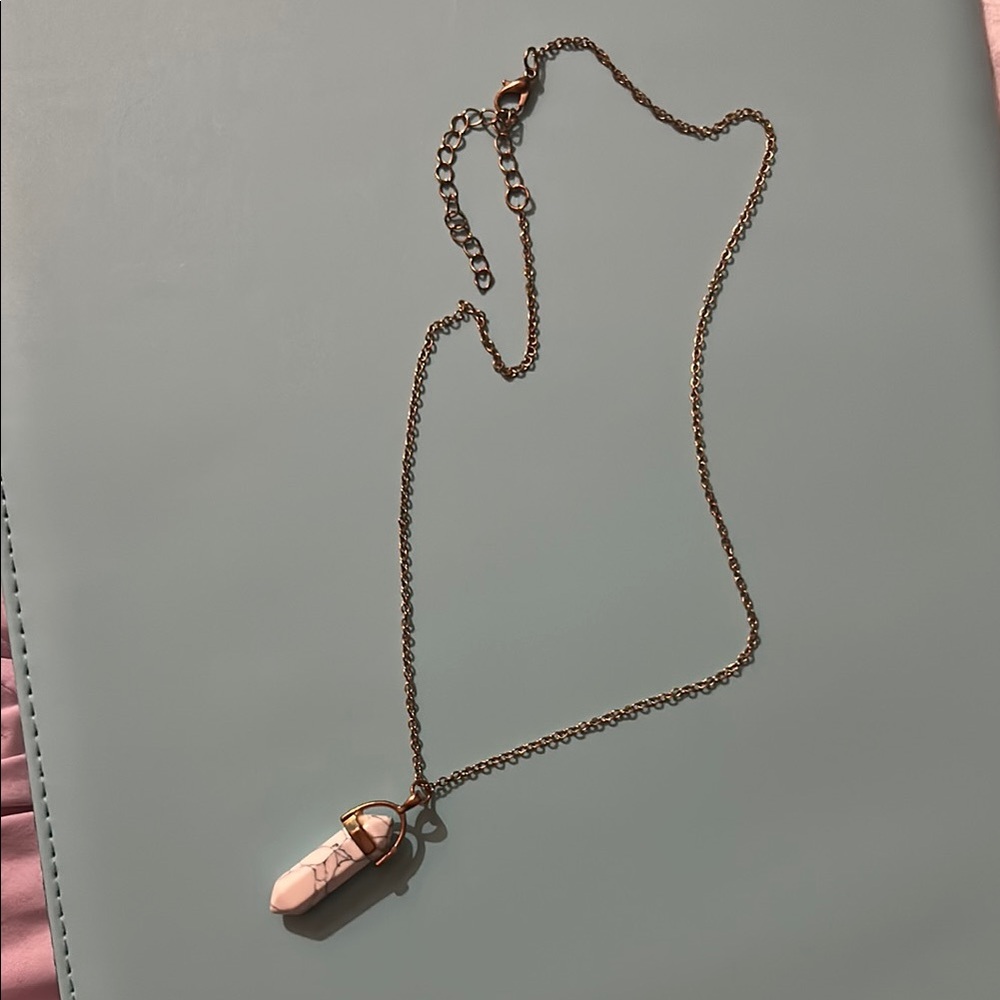 Elegant Pink Stone Pendant Necklace